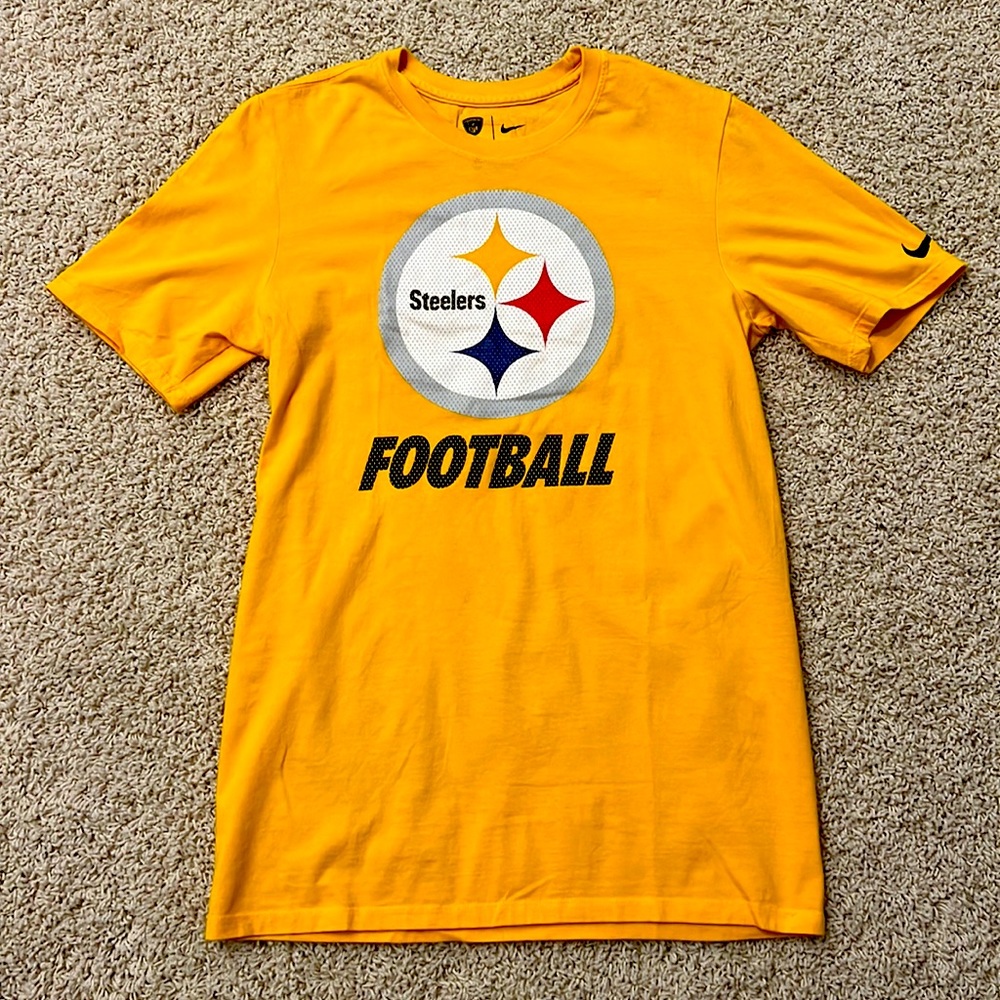 🎉HP 1/26🎉 Size Small NFL Nike Training Steelers Yellow Logo Football T-Shirt